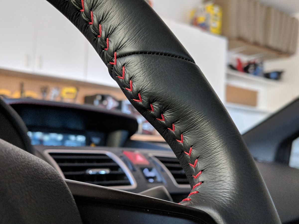 Steering wheel stitching