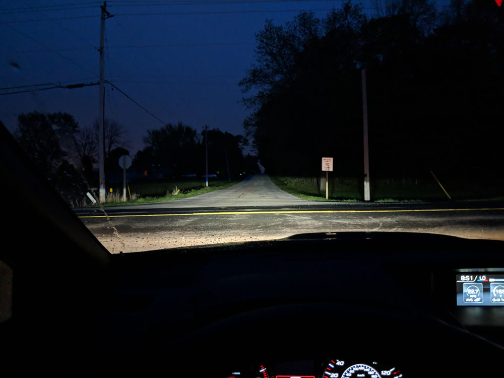 Morimoto D2S 4.0 HIDs low beams