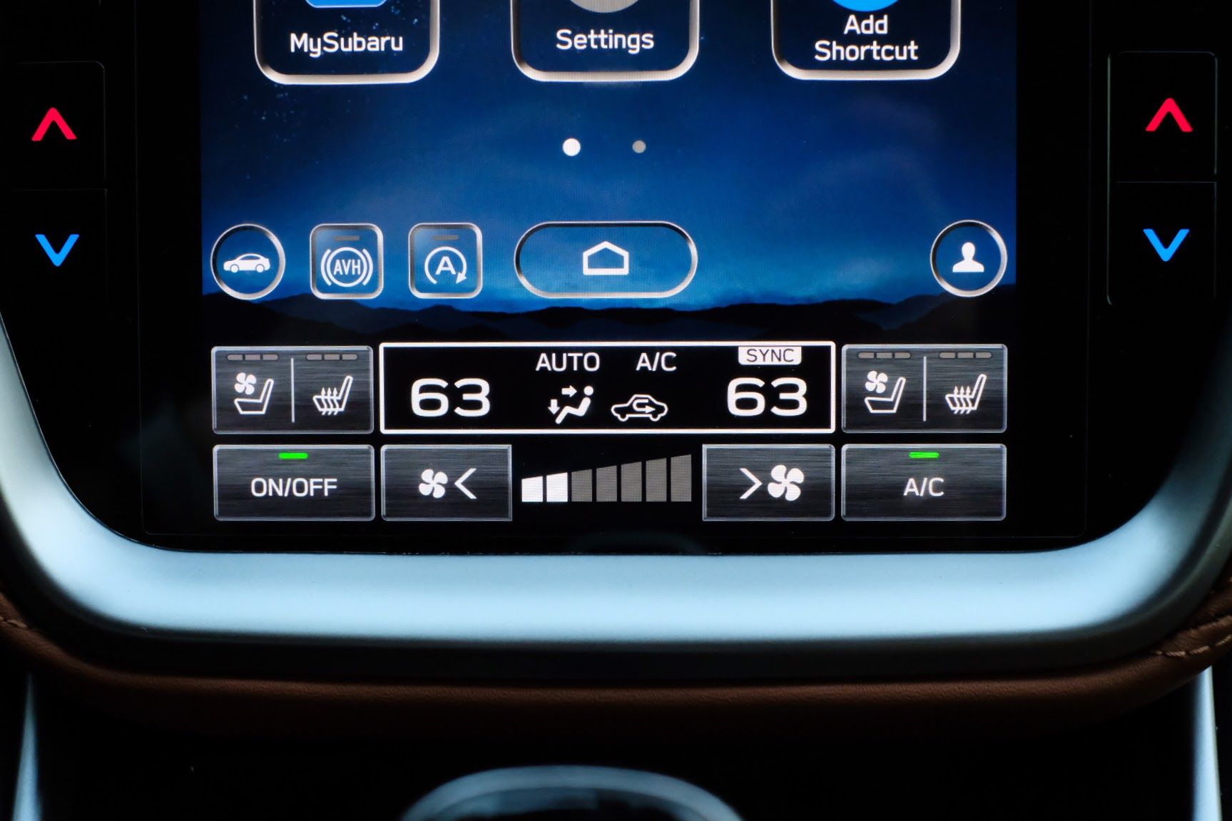 The dedicated climate controls in the Subaru infotainment